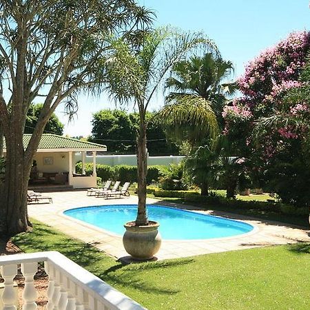 Valley Lodge Hillcrest Bagian luar foto